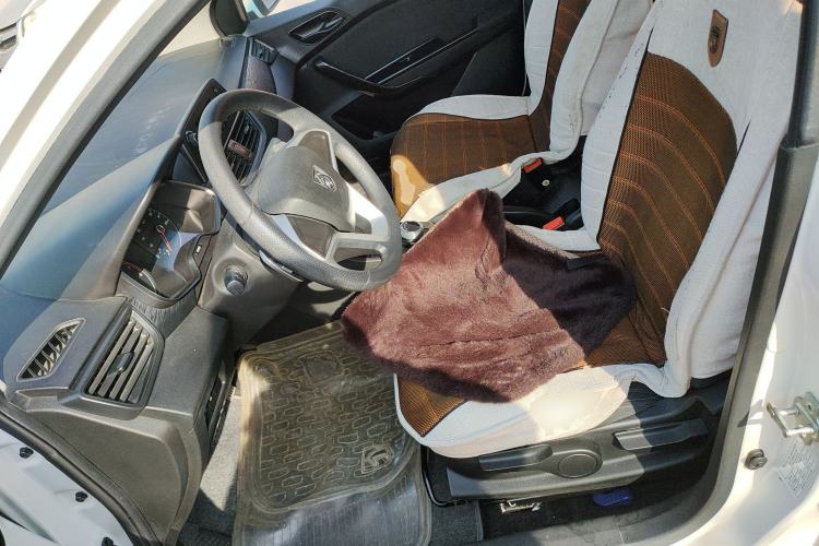 Used Baojun 310 2017 1.5L automatic comfort version