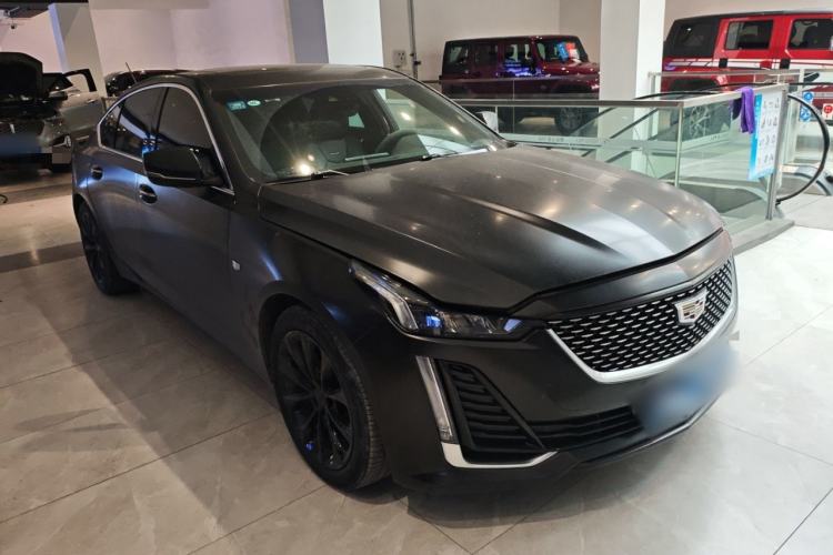 Used Cadillac CT5 2020 28T Luxury Version Front Right 45 Deg