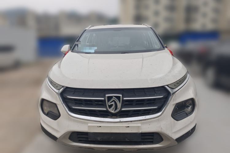 Used Baojun 510 2017 1.5L Manual Fashion Model Front