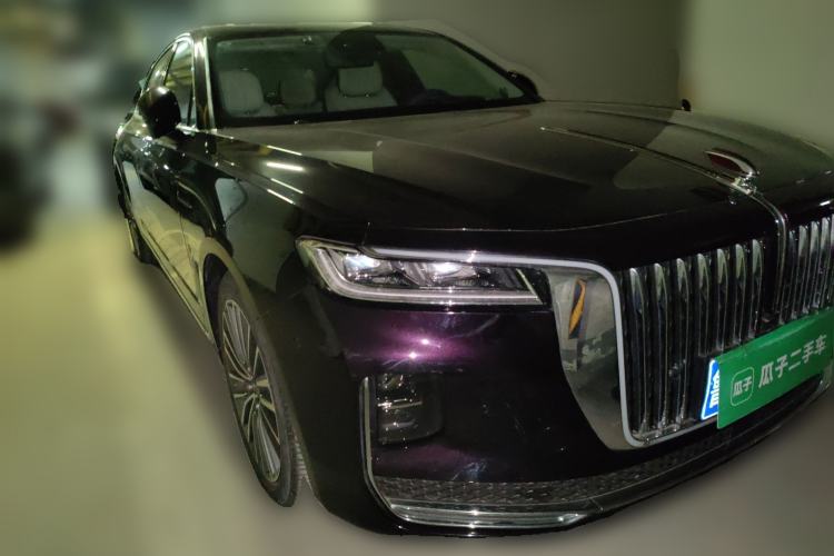 Used Hongqi H9 2020 2.0T Smart Connect Flagship Edition Front Right 45 Deg