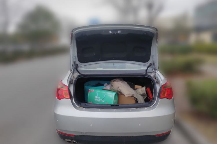 Used Roewe 550 2012 550 1.8L Manual Value Edition
