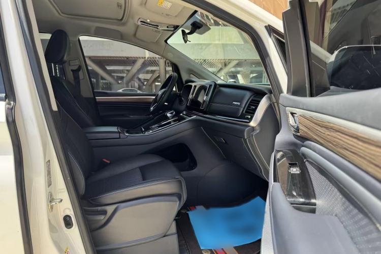 Used GAC Trumpchi M8 2023 Lingxiu Series 390T Luxury Edition Right Front Seat