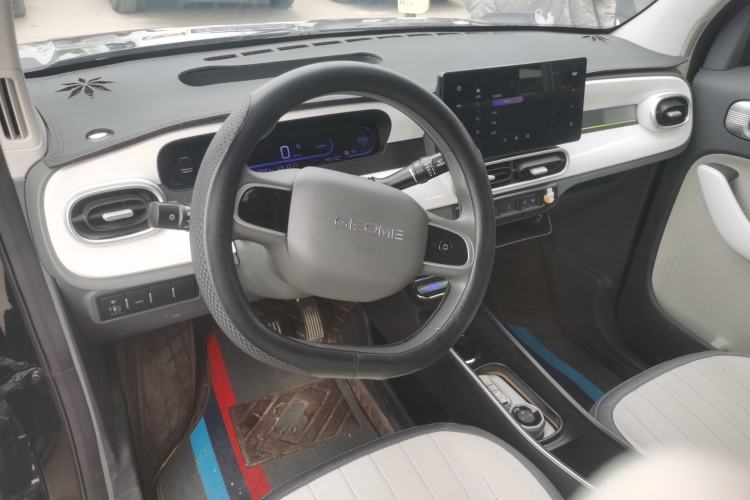 Used Geely Galaxy Panda 2025 210km Panda Kart Center Console