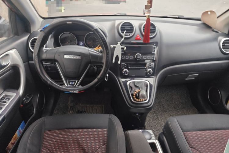 Used Haval H6 2016 Upgraded Model 1.5T Manual Two-Wheel Drive Value Edition