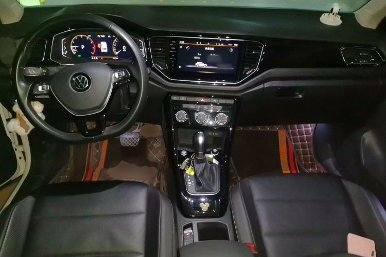 Used Volkswagen T-ROC 2022 280TSI DSG Two-Wheel Drive Elite PLUS