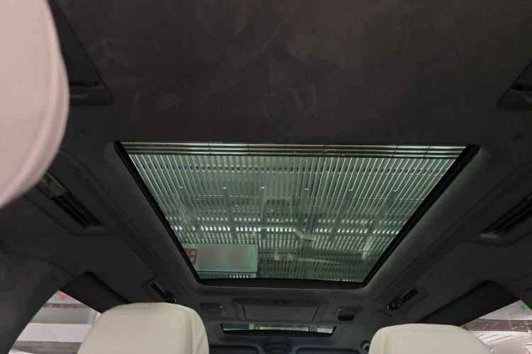 Used Zeekr 009 2022 WE Edition Headliner