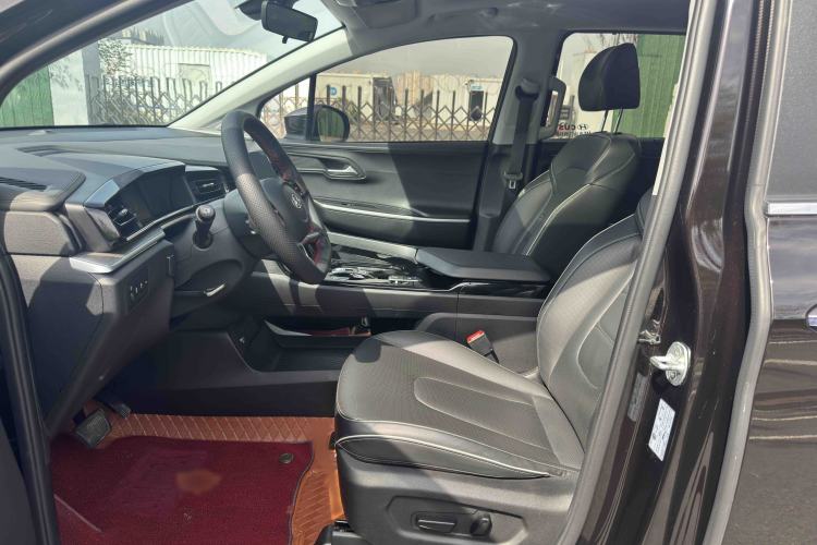 Used Hyundai Custo 2021 270TGDi Prestige LUX Interior 1