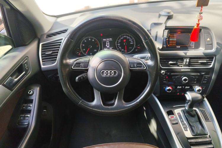 Used Audi Q5 2015 40 TFSI Technology Edition
