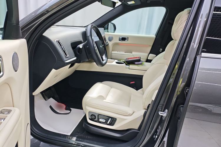 Used Li Auto L7 2023 Pro Model
