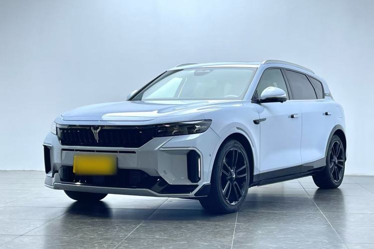 Used VOYAH FREE 2023 Four-Wheel Drive Extended-Range Model with Ultra-Long Range