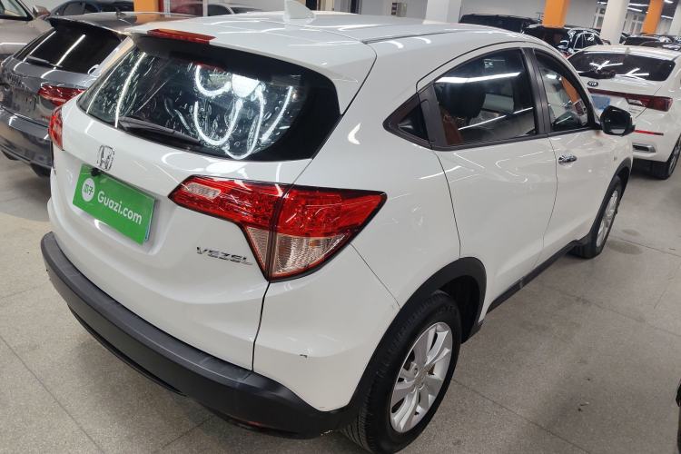 Used Honda Vezel 2015 1.5L CVT two-wheel drive Comfort trim Rear Right 45 Deg