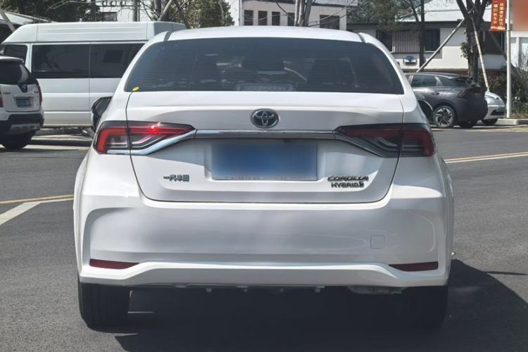 Used Toyota Corolla 2022 Dual-Motor 1.8L E-CVT Pioneer Edition
