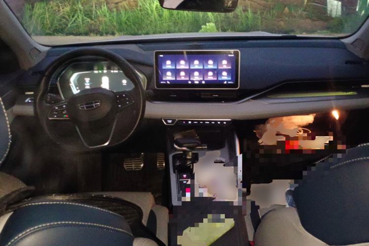 Used Geely Auto Preface 2021 2.0TD Luxury Version Center Console