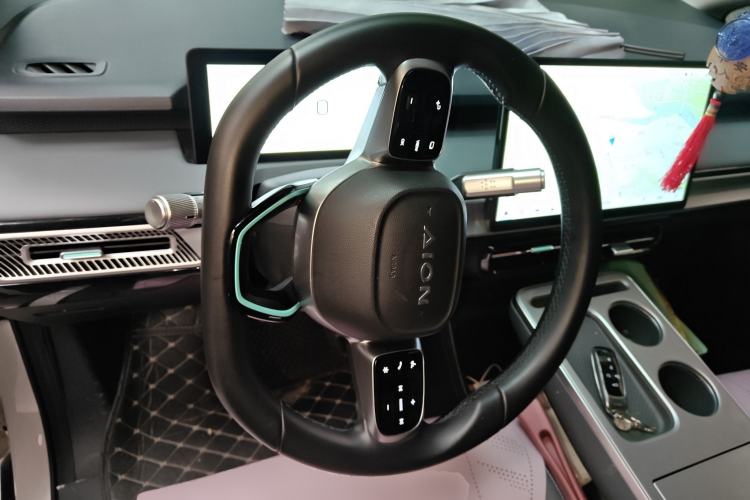 Used AION Y 2023 Younger Star Edition
