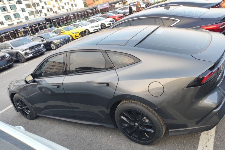 Used Changan UNI-V 2024 1.5T Prestige Edition