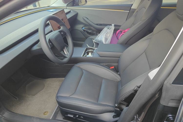 Used Tesla Model 3 2023 Rear-Wheel-Drive Version
