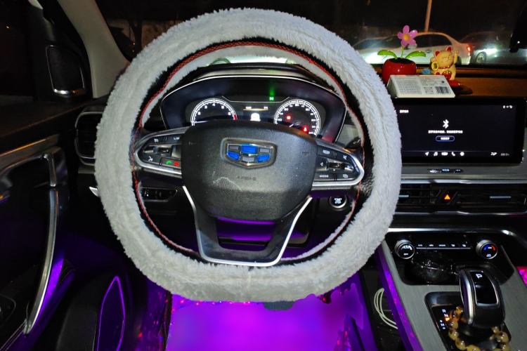 Used Geely Auto Coolray 2019 260T DCT Knight China V Standard