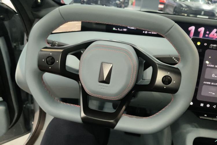 Used Avatr 12 2025 Master All-Electric Four-Wheel Drive Steering Wheel