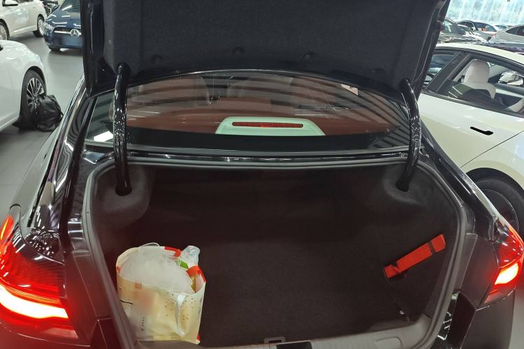 Used Roewe 950 2017 30T Internet Executive Supreme Edition