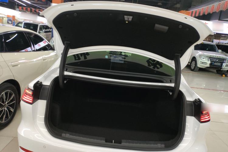 Used Geely Galaxy Galaxy A7 2025 Model EM-i 150km Prestige Edition
