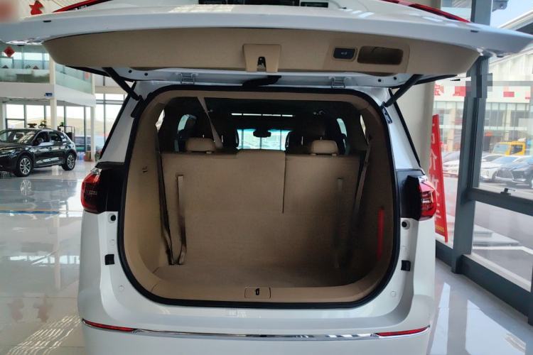 Used Buick GL8 2021 ES Land Cruiser 653T Luxury Edition