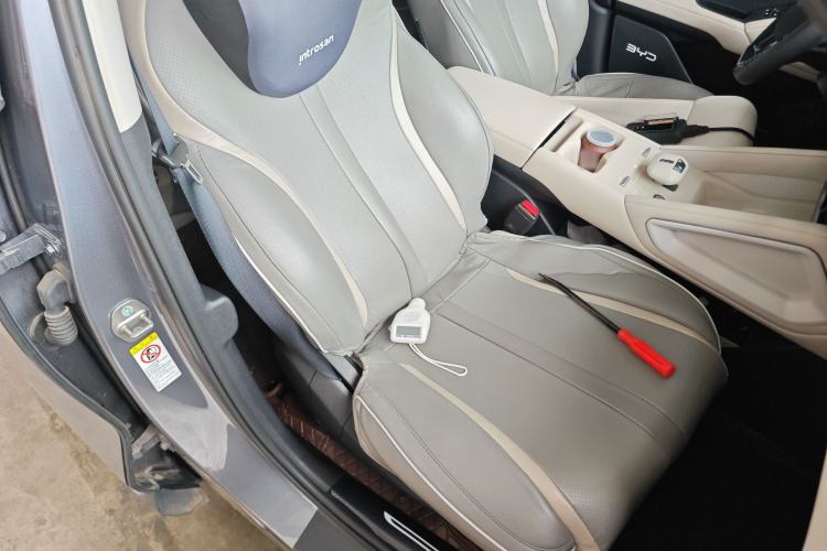 Used BYD Yuan UP 2024 401KM Beyond Edition Right Front Seat