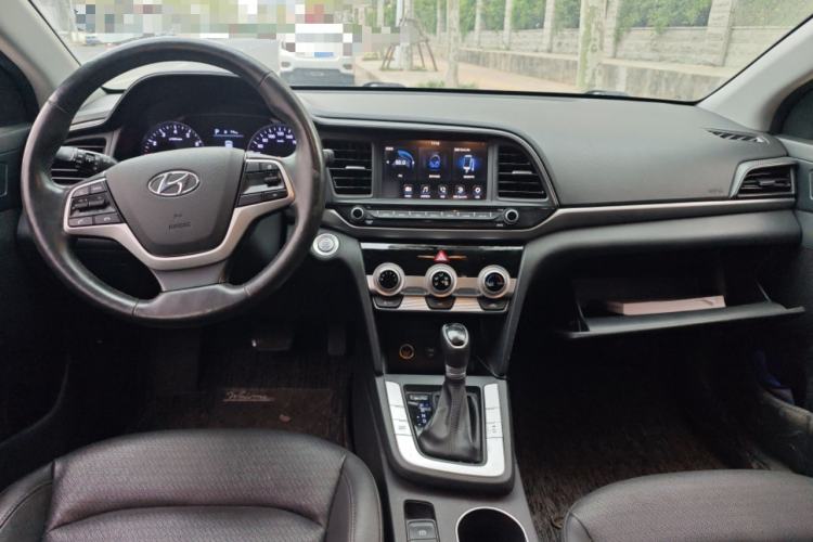 Used Hyundai Elantra (6th Generation / Lingdong) 2019 1.5L CVT ZhiXuan – Elite Version Interior 2