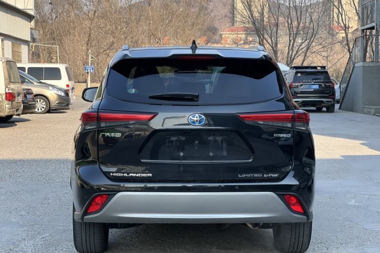 Used Toyota Highlander 2022 Dual-Engine 2.5L Four-Wheel Drive Supreme Edition 7-Seater
