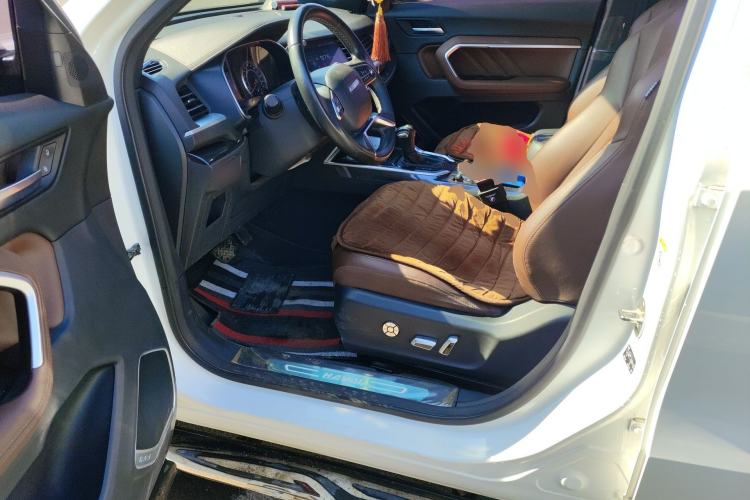 Used Haval H6 2019 Red Label 2.0 GDIT Automatic Luxury Smart Connectivity Edition
