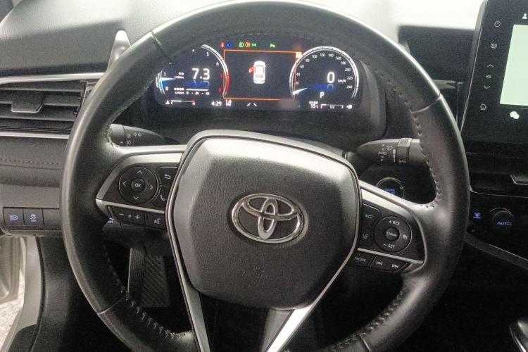 Used Toyota Camry 2021 2.5G Luxury Edition Steering Wheel