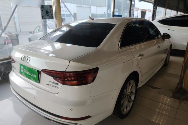Used Audi A4L 2019 40 TFSI Fashion Version China V