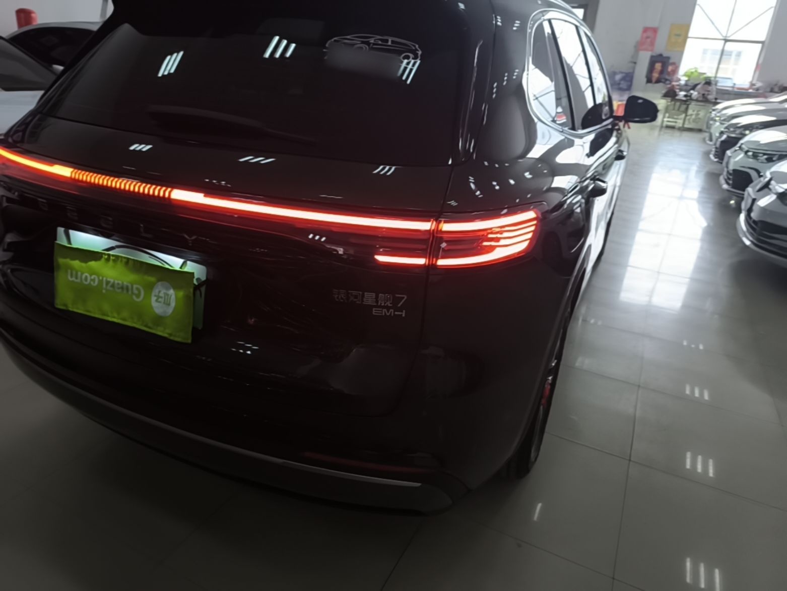 Geely Galaxy Xingjian 7 EM-i 2025 120km Exploration+ Version — снимка 9