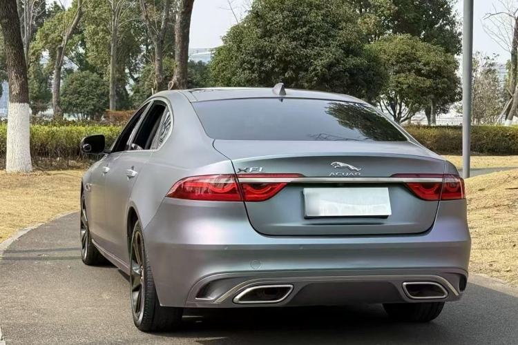 Used Jaguar XFL 2021 XFL 2.0T P200 Two-Wheel-Drive Elite Luxury Edition Exterior 4