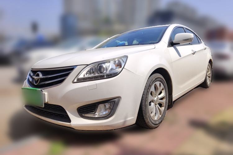 Used Haima M8 2017 1.8T Automatic Model Front