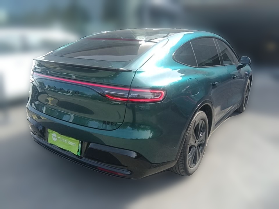 R7