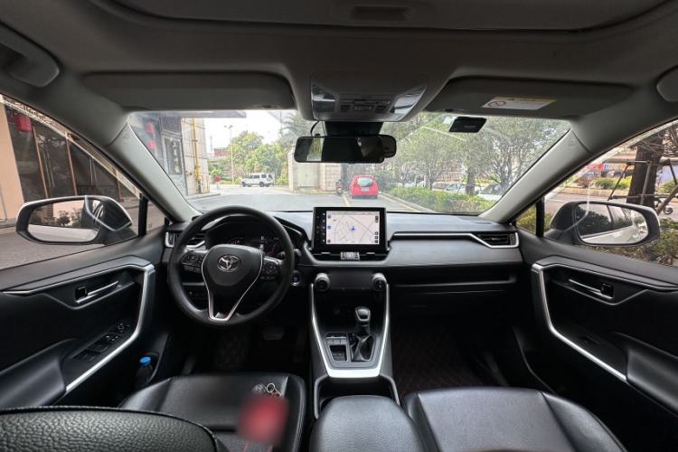 Used Toyota RAV4 2021 2.0L CVT Two-Wheel Drive Fashion Edition