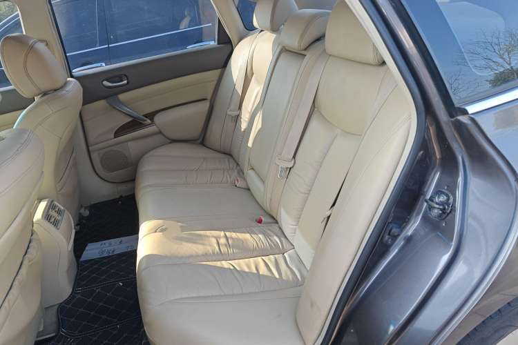 Used Nissan Teana 2011 2.5L XL Advanced Edition
