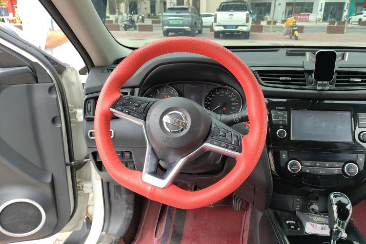 Used Nissan X-Trail 2017 2.5L CVT Luxury Edition 4WD
