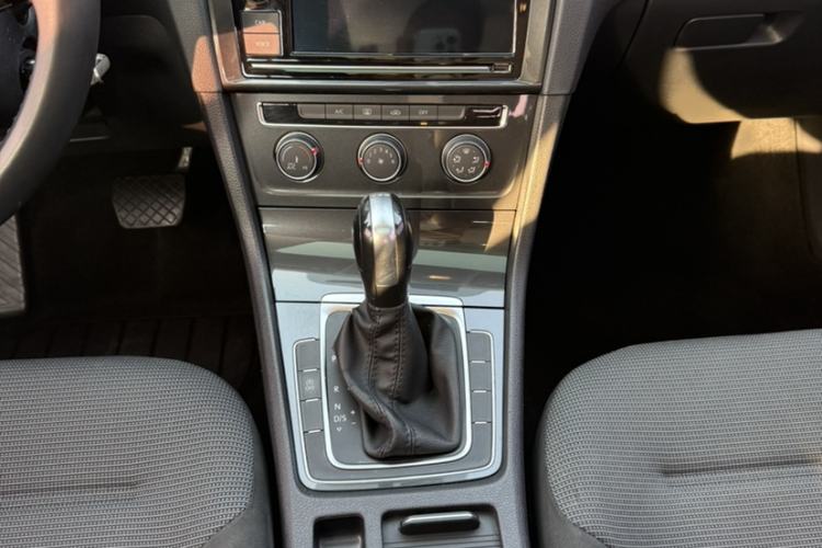 Used Volkswagen Golf 2019 280TSI DSG Comfort Version China V Standard
