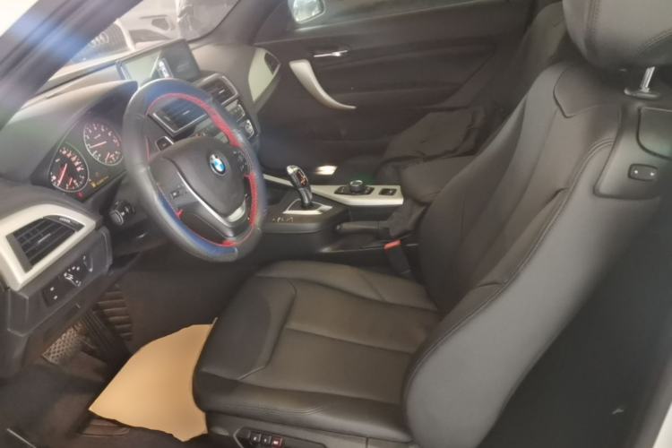 Used BMW 2 Series 2015 220i Convertible Coupe Leading Model
