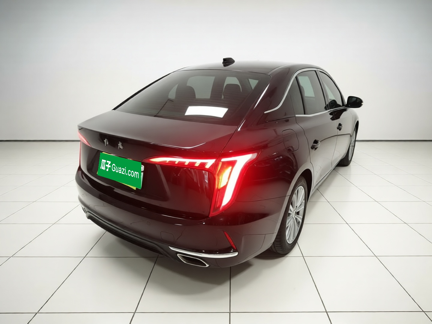 Hongqi E-QM5 2023 620km PLUS — снимка 6