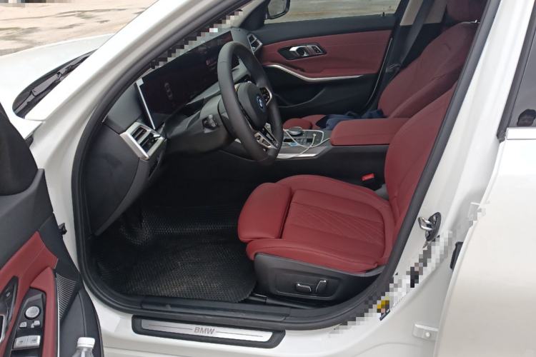 Used BMW i3 2026 Model, eDrive 35 L
