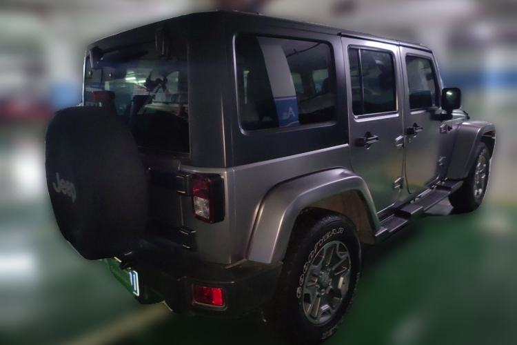 Used Jeep Wrangler 2015 3.0L Sahara Four-Door Comfort Edition Rear Right 45 Deg