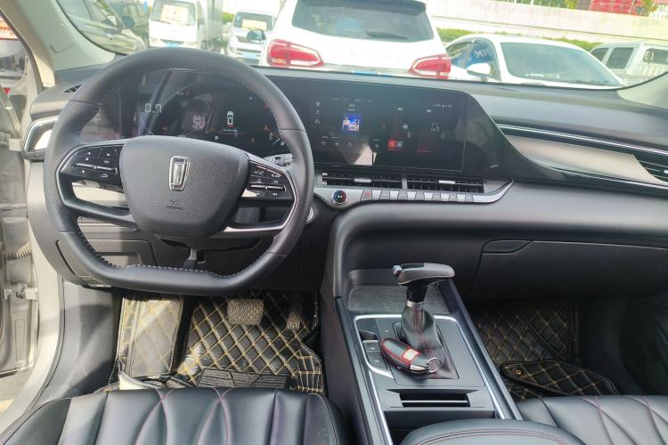 Used Bestune T55 2021 1.5T Automatic Joyful Life Luxury Edition Center Console