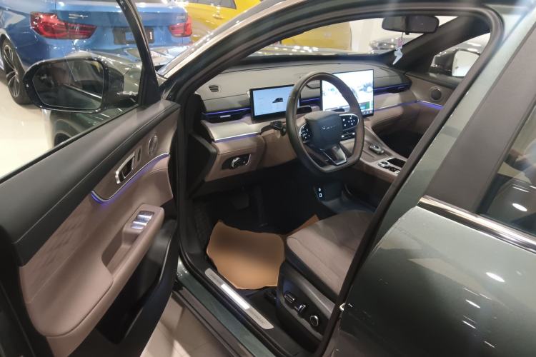 Used Chery Fengyun T8 2025 1.5T 130km Deluxe Version 5 Seats