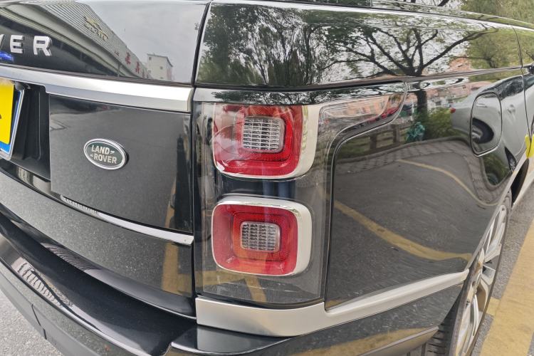 Used Land Rover Range Rover 2021 3.0 L6 Century Extended Classic Edition