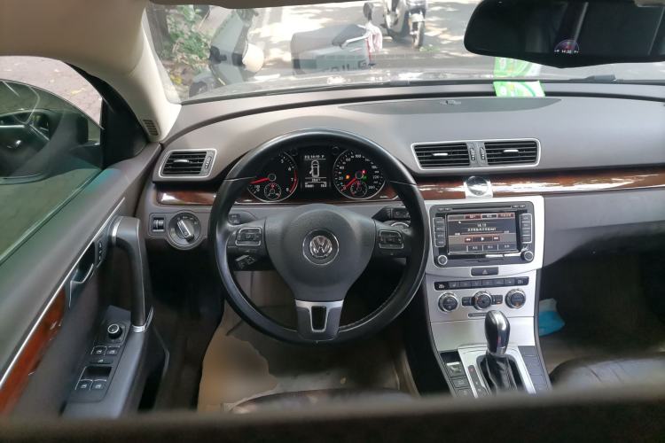 Used Volkswagen Magotan 2012 Travel Edition 2.0 TSI Luxury Version