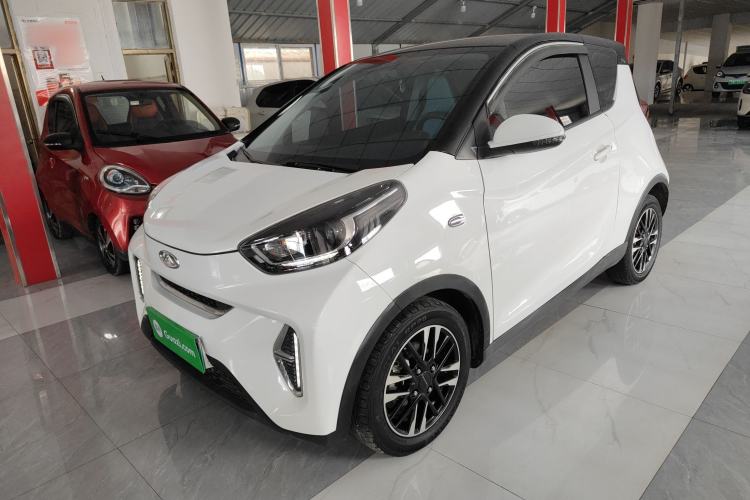 Used Chery QQ Little Ant 2022 Revised Version Sweet Pink Edition Half-Sugar Version Lithium Iron Phosphate 30.7 kWh 30 kW 301 km