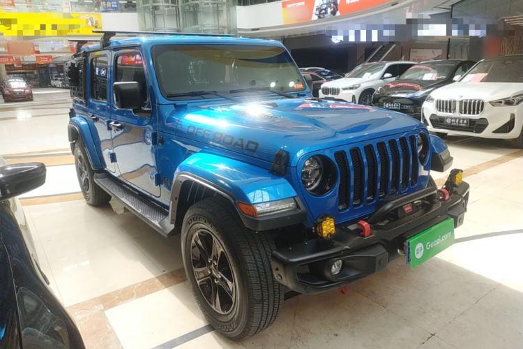 Used Jeep Wrangler 2022 2.0T High Altitude Four-Door Edition Front Right 45 Deg