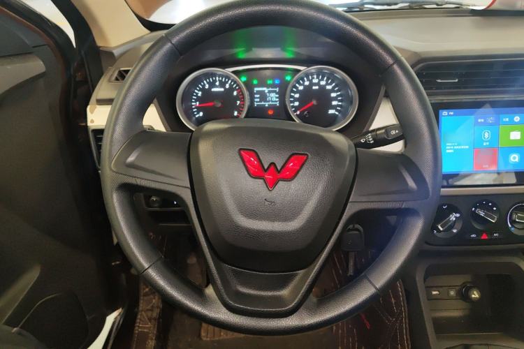 Used Wuling Hongguang 2021 1.5L Facelifted S Comfort Version with Electric Power Steering LAR
